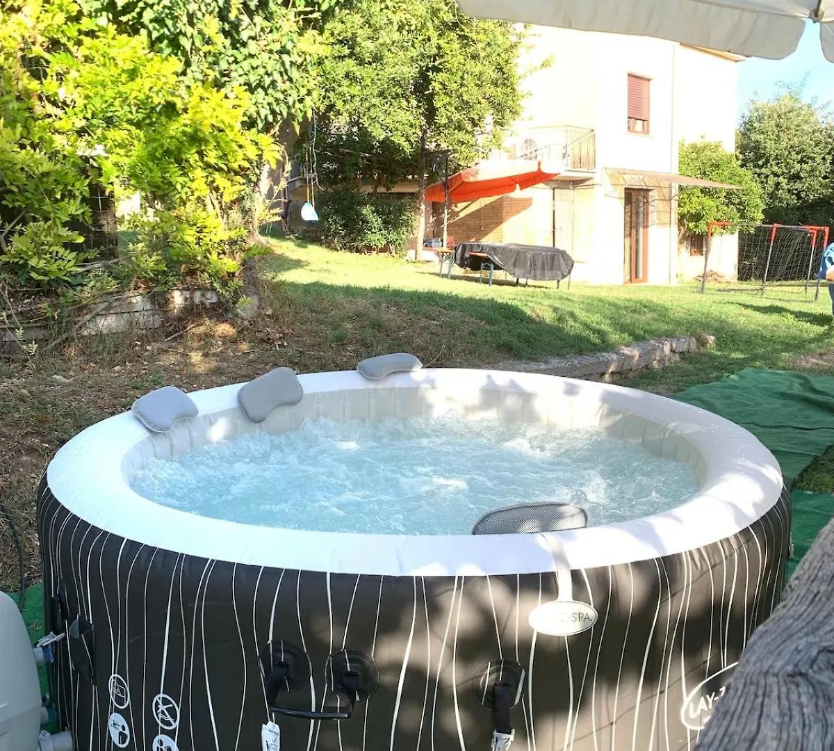 Home Holiday Vincland San Michele  0*, San Michele (Frosinone)